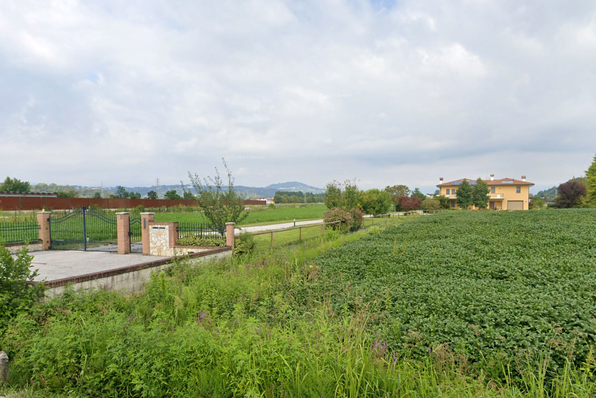 Vista esterna degli appartamenti privati a Vicenza in cui RAME ha installato stazione di sollevamento acque nere